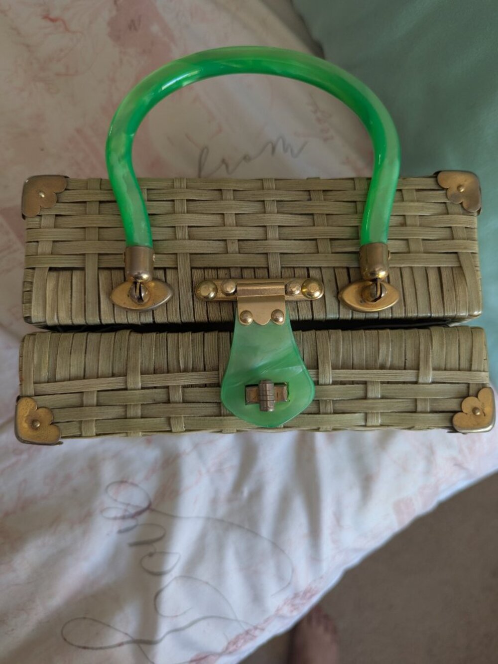Vintage Stylecraft Box Purse Lucite latch And Handle 1950's-60's Moss Green - Picture 10 of 11